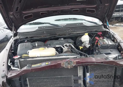 2004 Dodge Ram 1500 Slt/Laramie z USA, uszkodzony, nr VIN 1D7HU18D04S651049